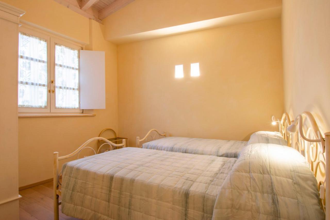 Casa In Lunigiana - Bianca Apartment Monti di Licciana Nardi ภายนอก รูปภาพ
